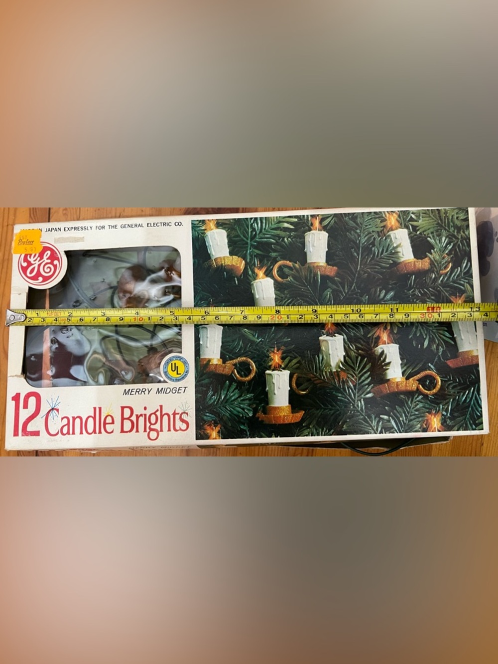 GE 12 Candle Brights Holiday String Lights - White Candles with Gold Holders